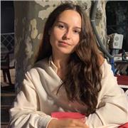 Étudiante en ostéopathie et titulaire d’une licence en Biologie donne des cours de scolaire de la primaire au lycée